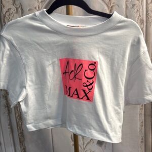 Max and co Pink Graphic cropped  Tee